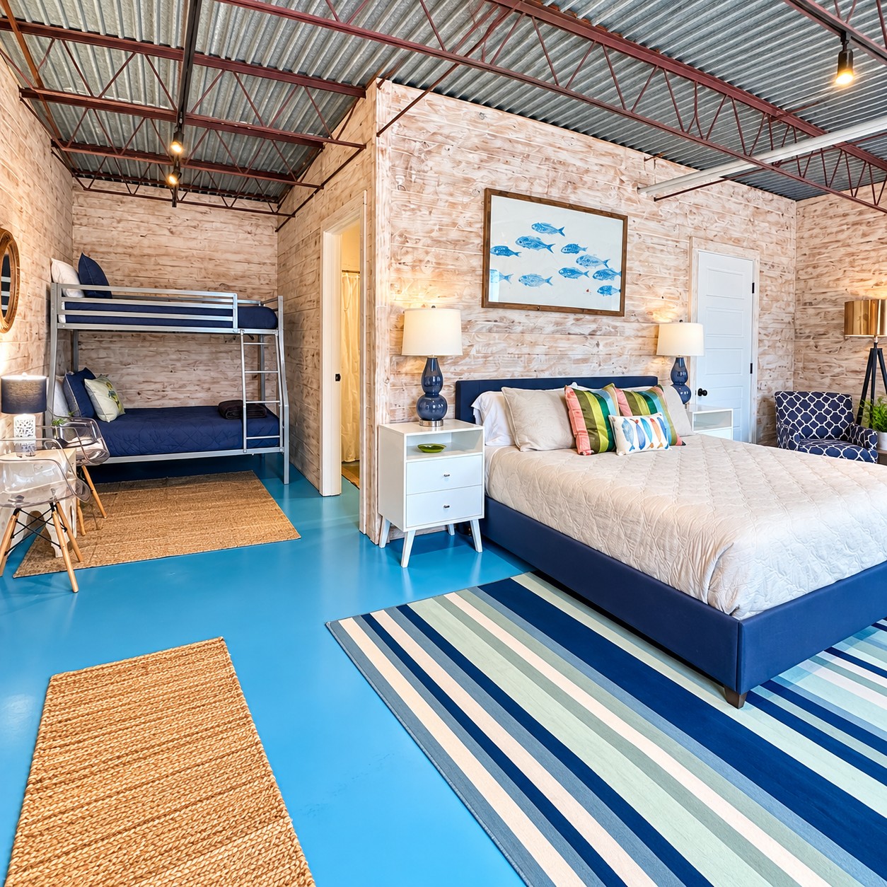 Places to stay on the Apalachicola waterfront - Scipio Creek Lodging, Scipio Suites